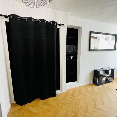 La Roseraie Apartment รูออง ภายนอก รูปภาพ